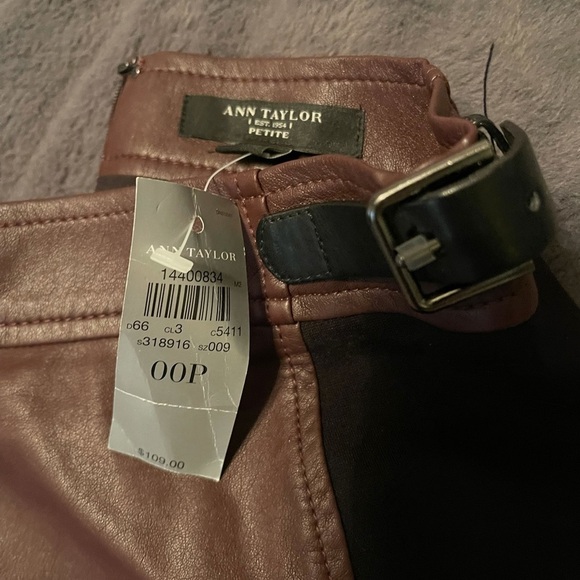 Ann Taylor leather skirt - Picture 3 of 3